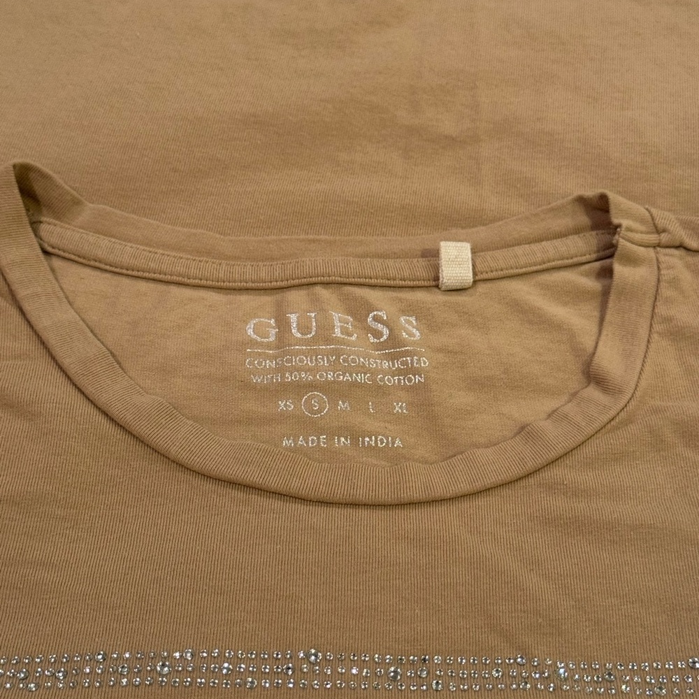 Guess ! - Picture 3 of 4